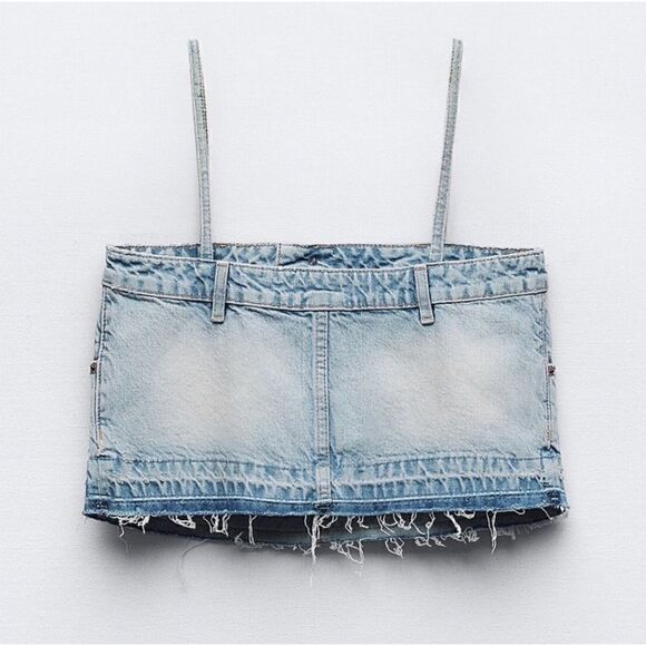 NWT Zara Light Wash Raw Released Hem Mini Skirt Effect Denim Cropped Top, XS - Picture 9 of 15